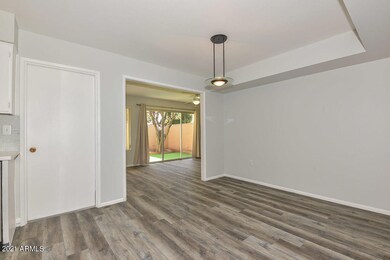 14221 N Newcastle Dr, Sun City, AZ 85351 - photo 6