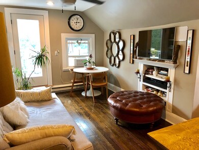 16 Oakview Terrace unit 3, Jamaica Plain, MA 02130 - photo 2