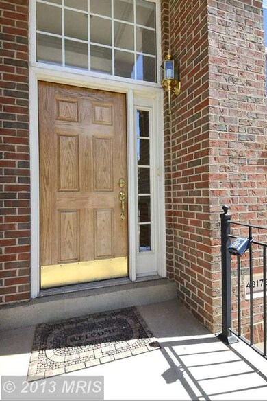 46176 Aisquith Terrace, Sterling, VA 20165 - photo 2