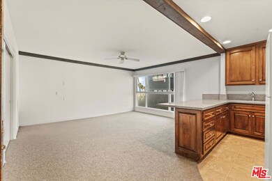 8 23rd Ave unit 104, Venice, CA 90291 - photo 2