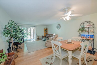 347 Main Rd unit 203, Tiverton, RI 02878 - photo 6