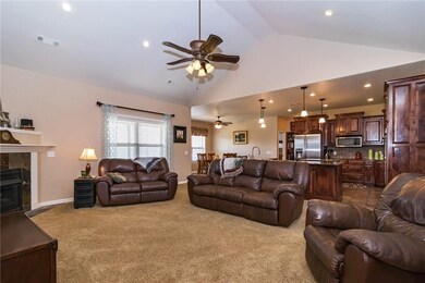 24 Rockingham Dr, Bella Vista, AR 72715 - photo 7