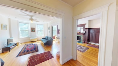 95 Centre St unit 3, Brookline, MA 02446 - photo 3