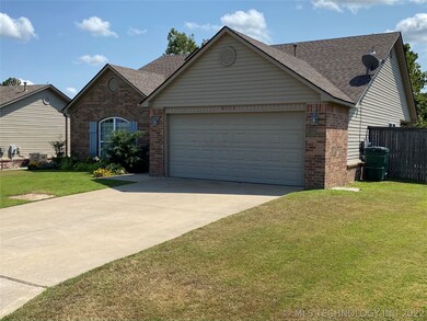 8773 S 262nd East Ave, Broken Arrow, OK 74014 - photo 2