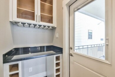 867 Wakefield Dr unit B, Houston, TX 77018 - photo 5