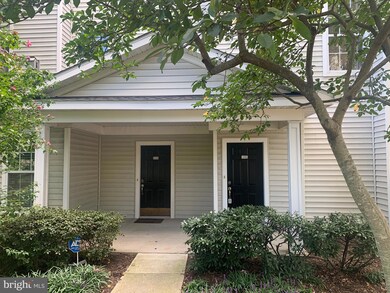 13066 Marcey Creek Rd unit 13066, Herndon, VA 20171 - photo 2