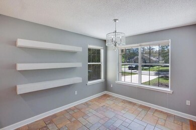 Plenty of natural light fills the dinning room spa