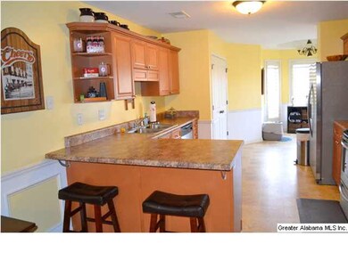 Breakfast bar in the kitchen