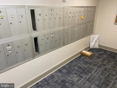 2903 Fallstaff Rd unit 302, Baltimore, MD 21209 - photo 5