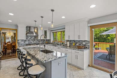 2015 Franklin Dr, Glenview, IL 60026 - photo 4