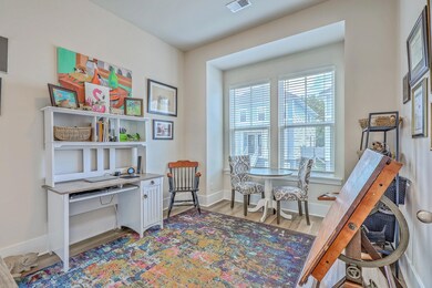 Guest bedroom