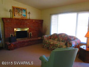 Living Room-3445