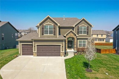 1508 SW 44th St, Lees Summit, MO 64082 - photo 2