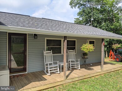 320 Belmont Rd, Gettysburg, PA 17325 - photo 2