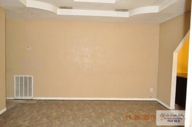 508 S 5th St, Donna, TX 78537 - photo 3