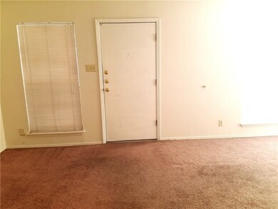 10727 Forest Ridge Ln unit D, El Paso, TX 79935 - photo 7