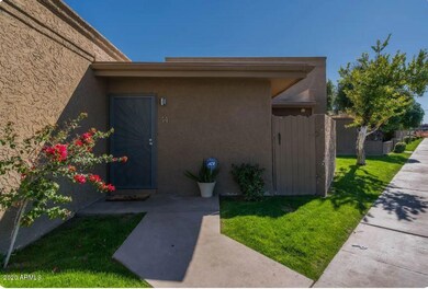 4601 N 73rd St unit 14, Scottsdale, AZ 85251 - photo 2