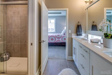 20875 SE Sunniberg Ln, Bend, OR 97702 - photo 3