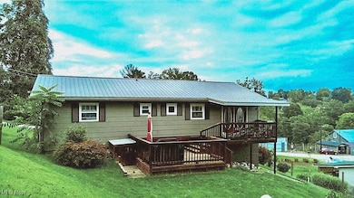 159 Summit St, Spencer, WV 25276 - photo 3