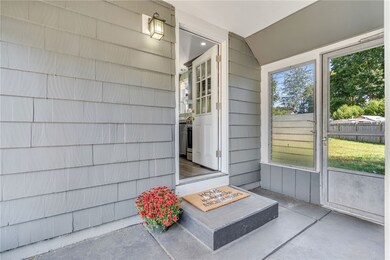 179 Rice St, Pawtucket, RI 02861 - photo 3