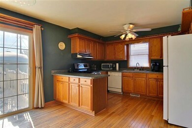 811 Polk Ave, Dyer, IN 46311 - photo 3