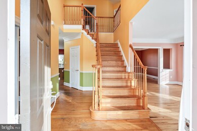 11525 Jamestown Ct, Laurel, MD 20723 - photo 4