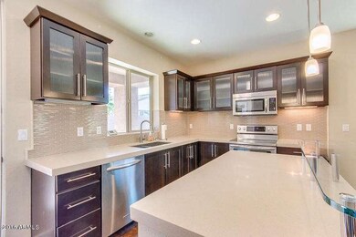 Ivanhoe second kitchn photo