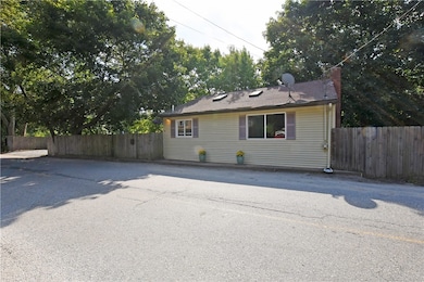 22 Cross St, Smithfield, RI 02917 - photo 4