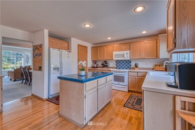 6219 59th Street Ct W, University Place, WA 98467 - photo 7