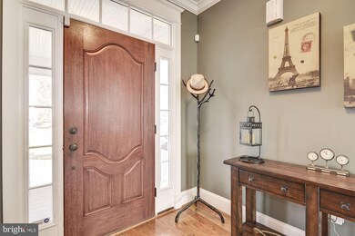 139 E Lake Dr, Annapolis, MD 21403 - photo 3