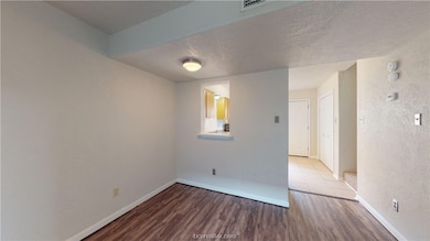 202 Lincoln Ave unit B, College Station, TX 77840 - photo 6