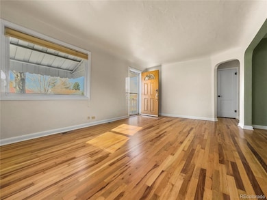 4624 S Logan St, Englewood, CO 80113 - photo 3