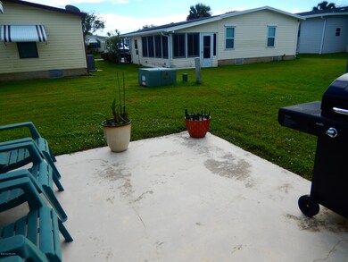 805 Oleander Cir, Sebastian, FL 32976 - photo 6