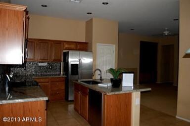 Spacious Kitchen w/Stainless Appliances