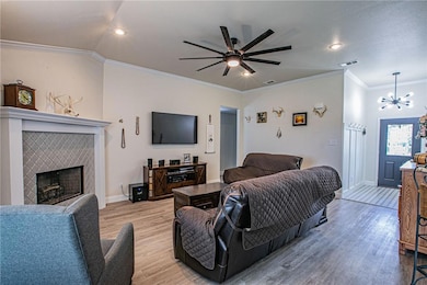 613 Shelly Dr, Troy, TX 76579 - photo 2