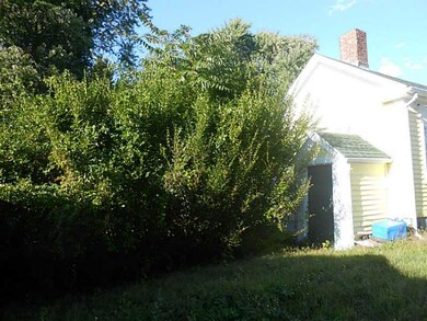 683 Dyer Ave, Cranston, RI 02920 - photo 4