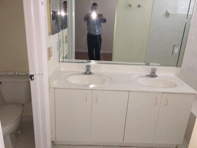 10976 NW 43rd Terrace, Doral, FL 33178 - photo 2