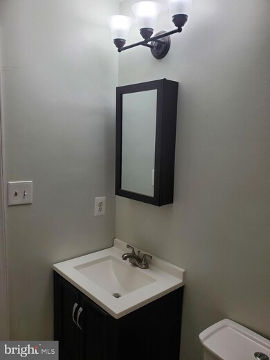 873 Saint Michaels Dr, Bowie, MD 20721 - photo 5