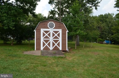 6753 Riley Rd, Warrenton, VA 20187 - photo 5