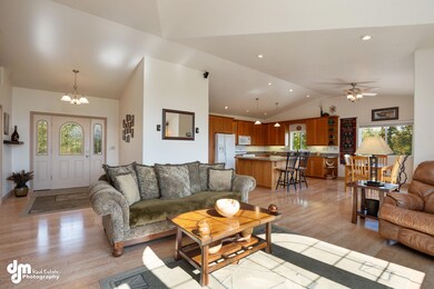Living Room-ELK03755-FULL[1]