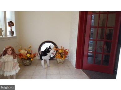 1024 Tyler Ave, Darby, PA 19023 - photo 4