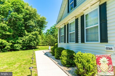 22164 Long Bow Dr, California, MD 20619 - photo 6