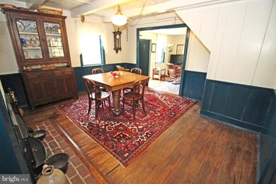 989 Swover Creek Rd, Edinburg, VA 22824 - photo 5