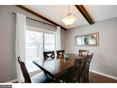 Dining room.