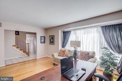 13 Colgate Dr, Cherry Hill, NJ 08034 - photo 6