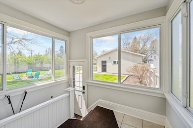 2127 Tower Ave, Superior, WI 54880 - photo 6