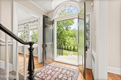 276 E Middle Patent Rd, Greenwich, CT 06831 - photo 4