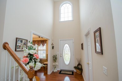 111 Spring Farm Trail, Shepherdsville, KY 40165 - photo 3