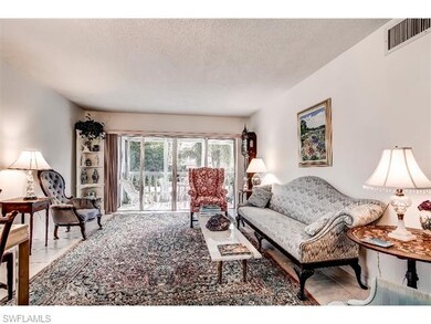 Living/Dining Area