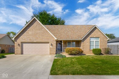 6028 Schooner Ct, Columbus, IN 47203 - photo 2